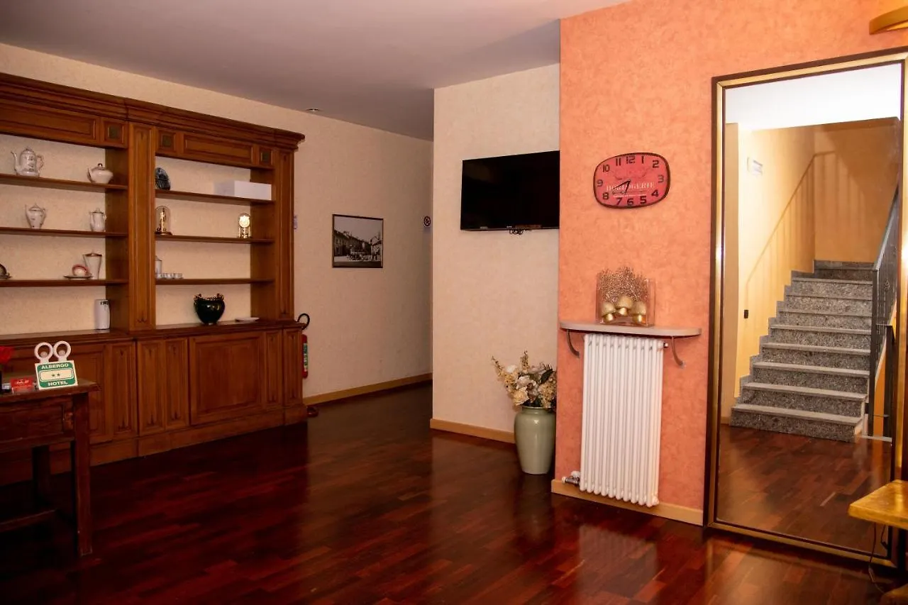 Hotel Italia 30 Gorgonzola 2*,  Italia